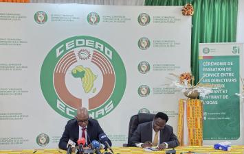 DG AISSI and DG PITCHE sign the official record of assumption of duty in Abidjan